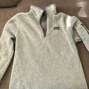 Patagonia pullover